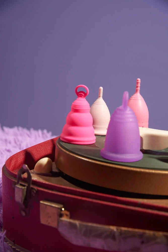 menstruationstassen, auch Femdisc genannt von der Firma Intimina