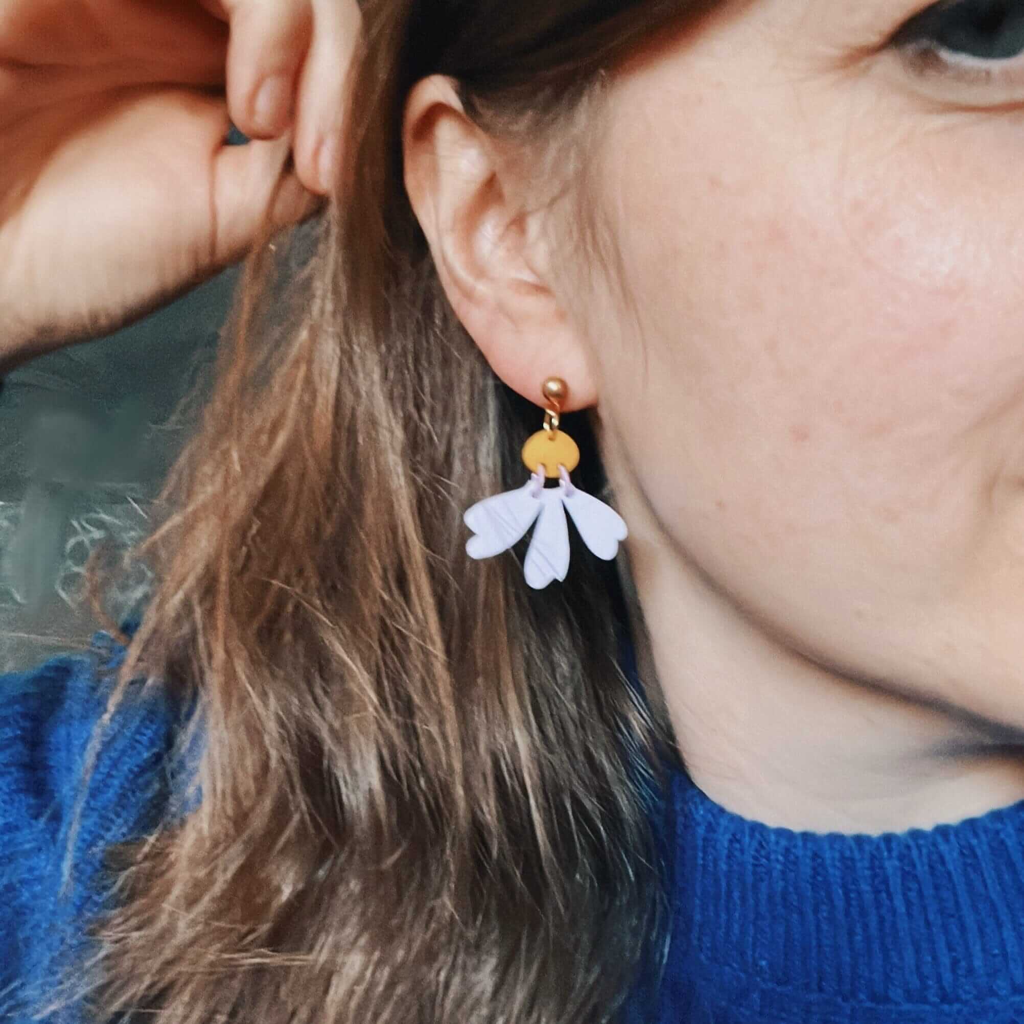 Flieder Astern Ohrringe - La Blutique niemalsmehrohneOhrringe Berlin