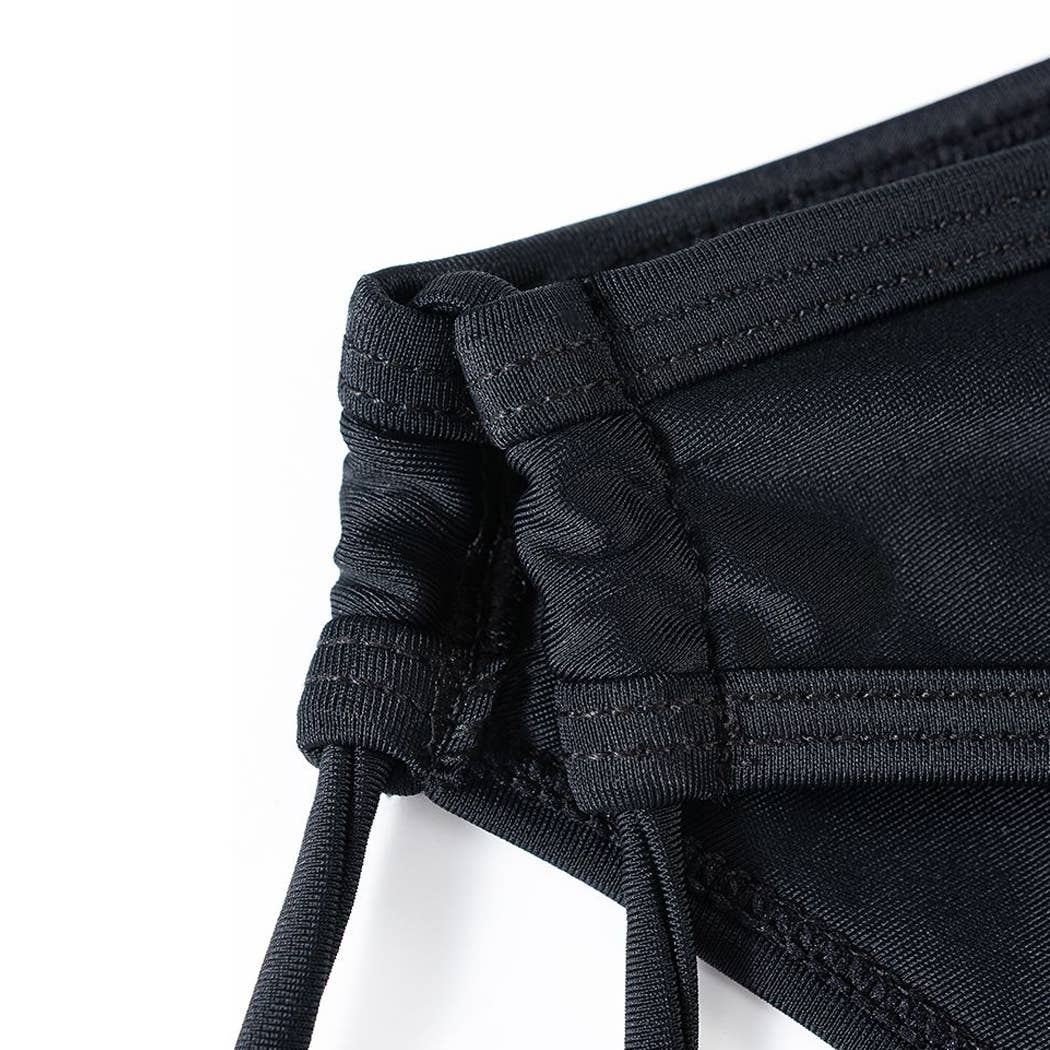 Period - Bikini mit Kordelzug an der Seite - La Blutique Curvy FixPeriodenunterwäsche Berlin