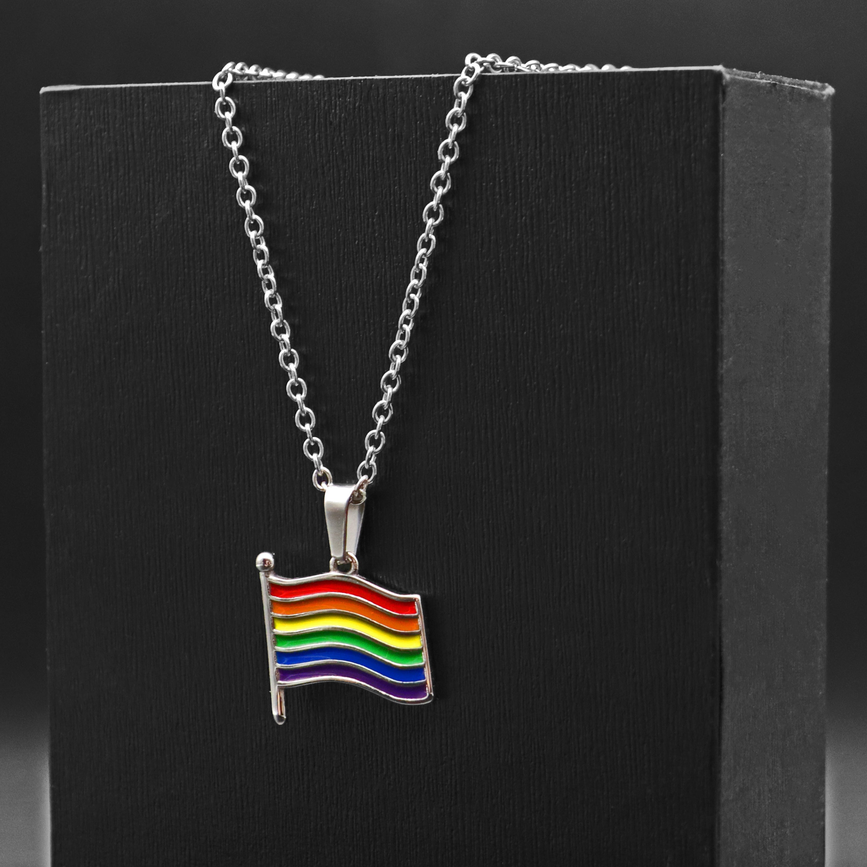 Pride-Kette (Rainbow-Flag) - La Blutique Gay-Shop.berlinHalsketten Berlin