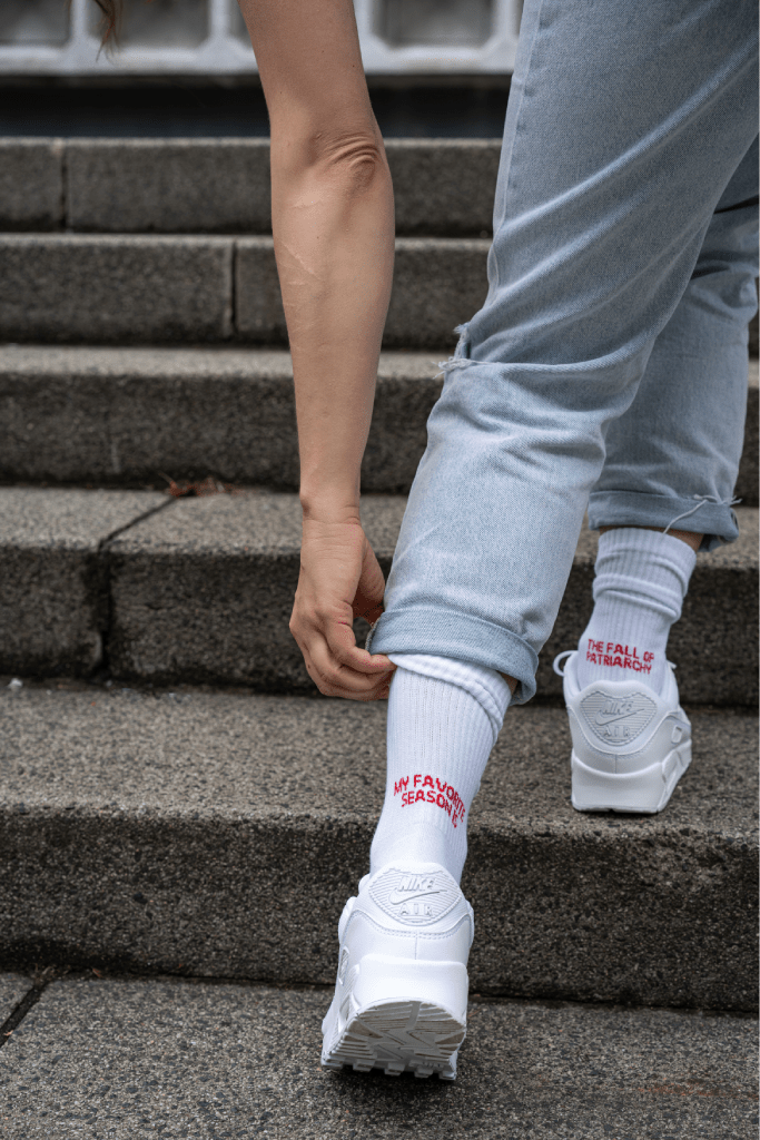 Rebel Toes: My favorite season is the fall of patriarchy - La Blutique Rebel ToesSocken Berlin
