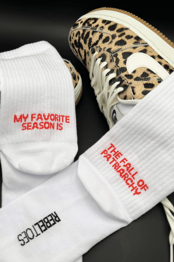 Rebel Toes: My favorite season is the fall of patriarchy - La Blutique Rebel ToesSocken Berlin
