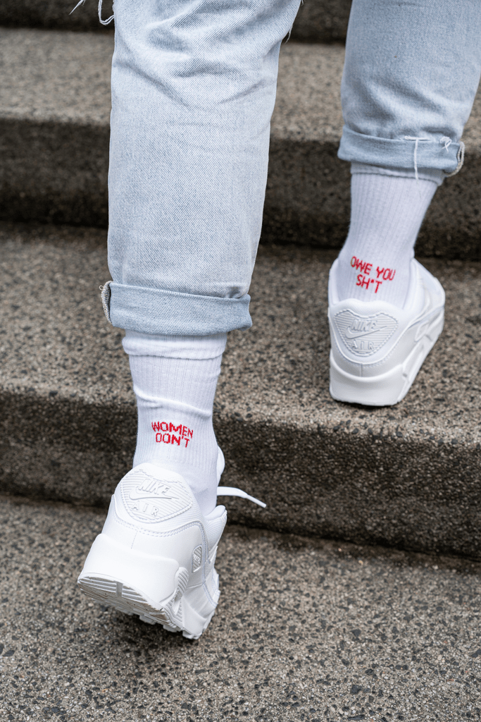 Rebel Toes: Women don't owe you sh*t - La Blutique Rebel ToesSocken Berlin