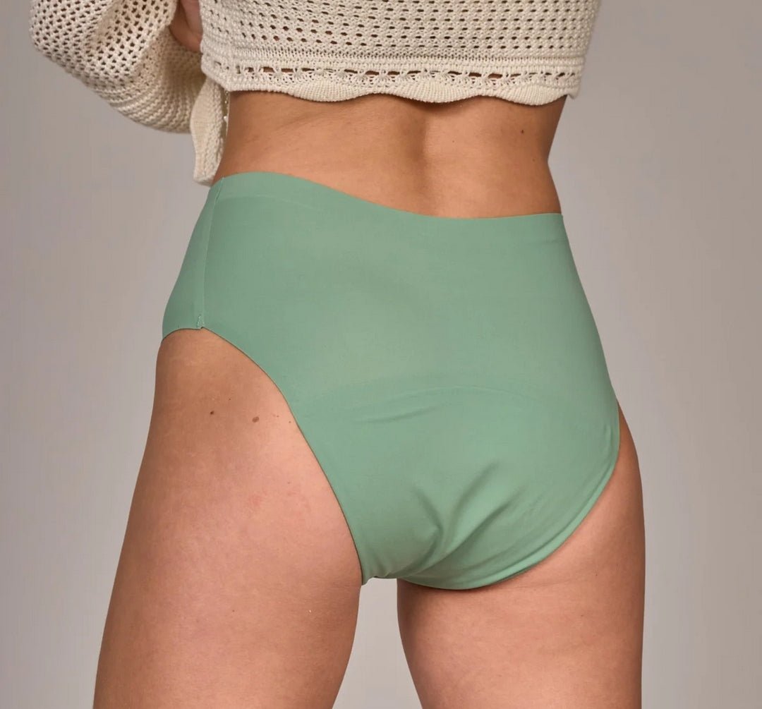 Seamless Slip Pastell - super strong - La Blutique My MensePeriodenunterwäsche Berlin