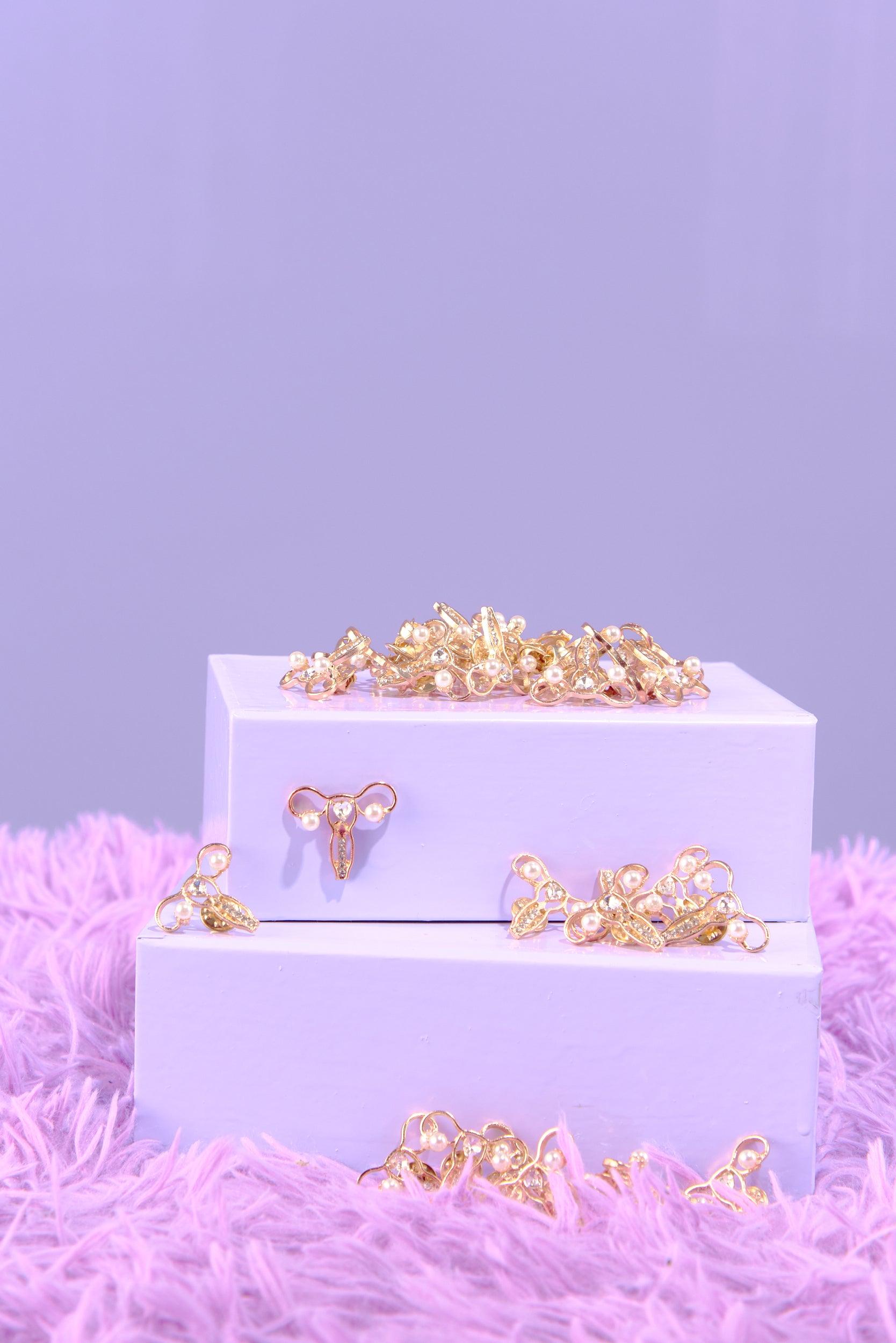 Uterus Pin Anstecker - La Blutique KIZZZI Berlin